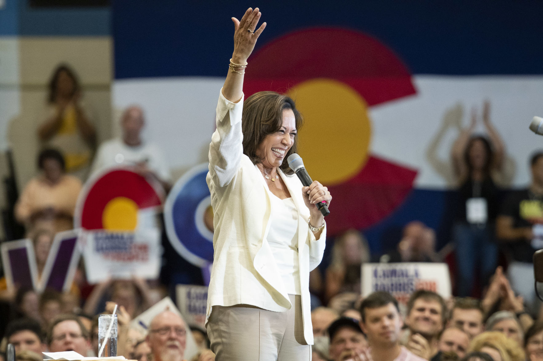 20190802-Colwell-CoPo-Kamala-Denver_2AC9324.jpg